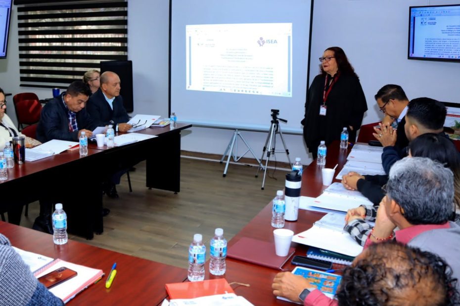 Se lleva a cabo el Primer Encuentro Estatal 2025. Encuentro y Reencuentro: “Hacia el Diálogo y la Toma de Decisiones” Coordinadoras/Coordinadores de Zona y Personal Institucional” ISEA