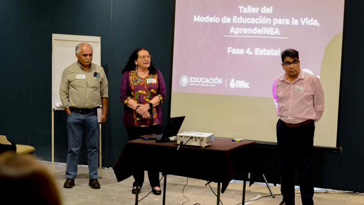 Se llevó a cabo “Taller del Modelo de Educación para la Vida AprendeINEA”, para personal administrativo y opertativo del ISEA.