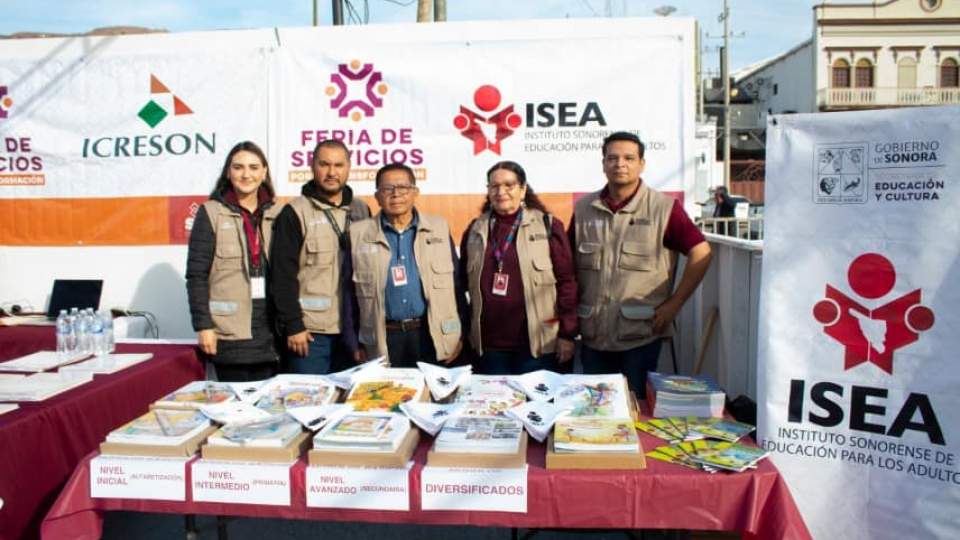 Participa ISEA con un módulo de información en “Feria de Servicios por la Transformación” donde participaron todas las dependencias del Gobierno de Sonora.