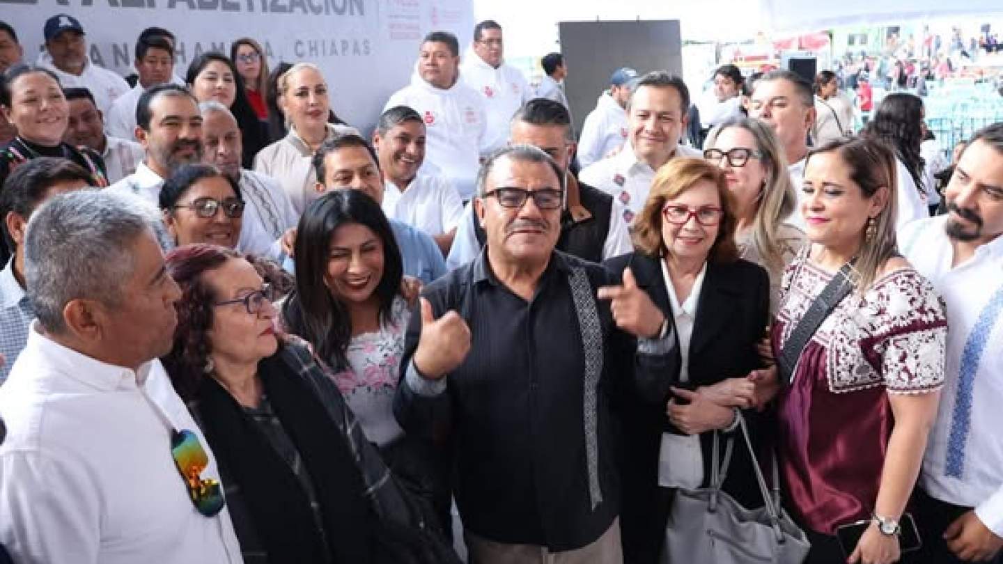 Directora general del Instituto Sonorense de Educación para los Adultos (ISEA), Mary Carrazco, en “Asamblea General de los Pueblos de Chiapas por la Alfabetización”