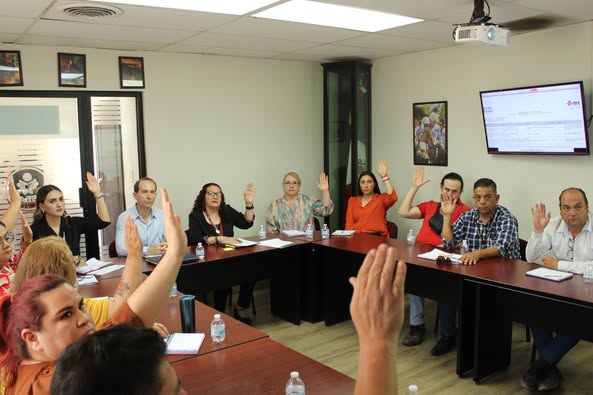 Se lleva a cabo reunión del Comité de Ética e Integridad, encabezada por la Directora General del ISEA, Mary Carrazco, para presentar informe de actividades del cuarto trimestre del 2024.