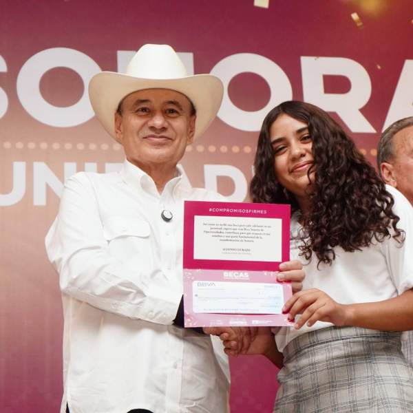 Gobernador Durazo invita a participar en la convocatoria de Becas Sonora de Oportunidades para primarias públicas